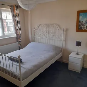 https://bright-and-light-3-bedroom-central-southampton.tophotelsbath.com