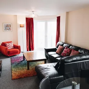 https://modern-belfast-city-centre-apartment.belfasthotelsireland.com