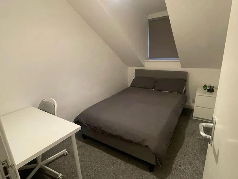 Old Listing Headingley Leeds Apartment Leeds