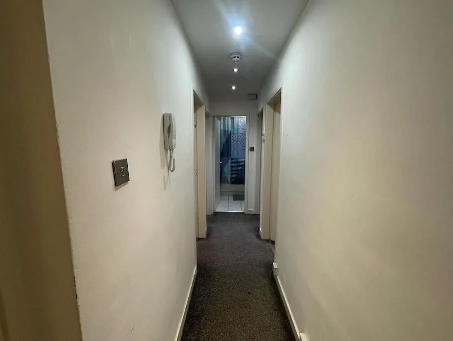 Old Listing Headingley Leeds Apartment Leeds  Leeds (West Yorkshire)